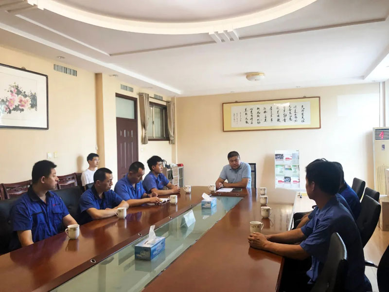 鐵血軍魂，榮耀致敬—信川機(jī)械召開慶祝建軍93年暨退伍軍人表彰座談會(huì)