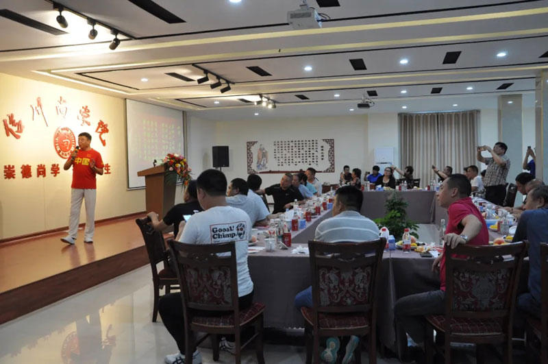 感恩有您，一路同行--熱烈歡迎保定包裝協(xié)會蒞臨信川參觀指導！