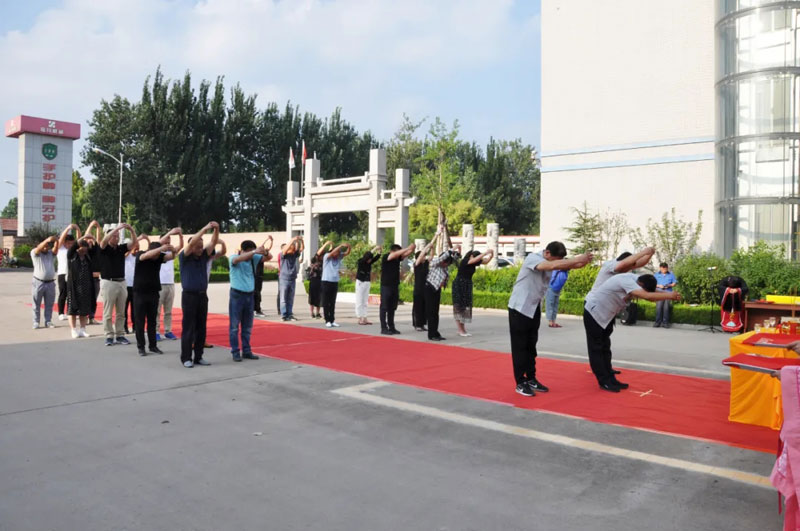 感恩有您，一路同行--熱烈歡迎保定包裝協(xié)會蒞臨信川參觀指導！