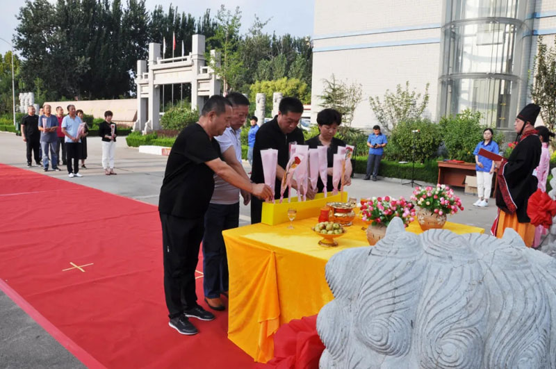 感恩有您，一路同行--熱烈歡迎保定包裝協(xié)會蒞臨信川參觀指導！