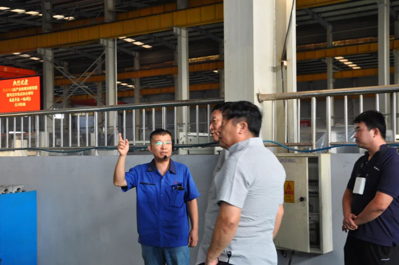 感恩有您，一路同行--熱烈歡迎保定包裝協(xié)會蒞臨信川參觀指導！