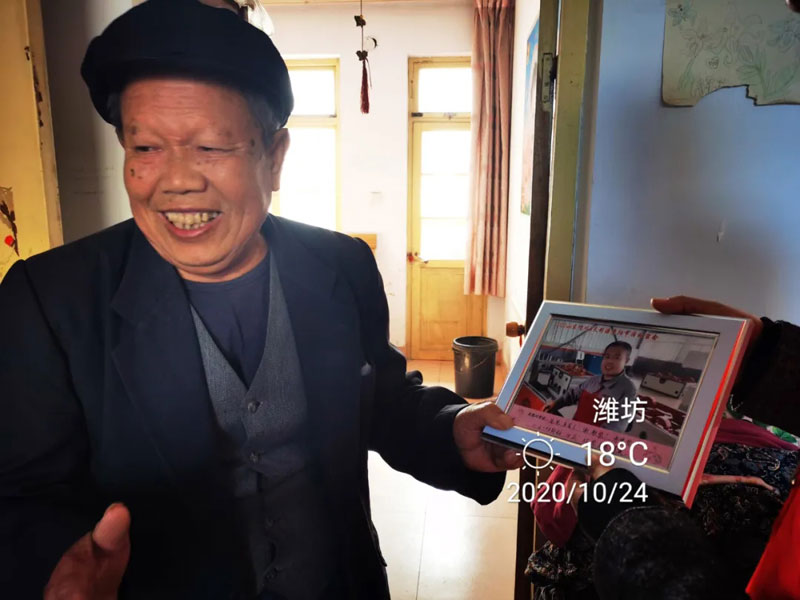 重陽情更濃--信川機(jī)械開展重陽節(jié)走訪慰問活動(dòng)