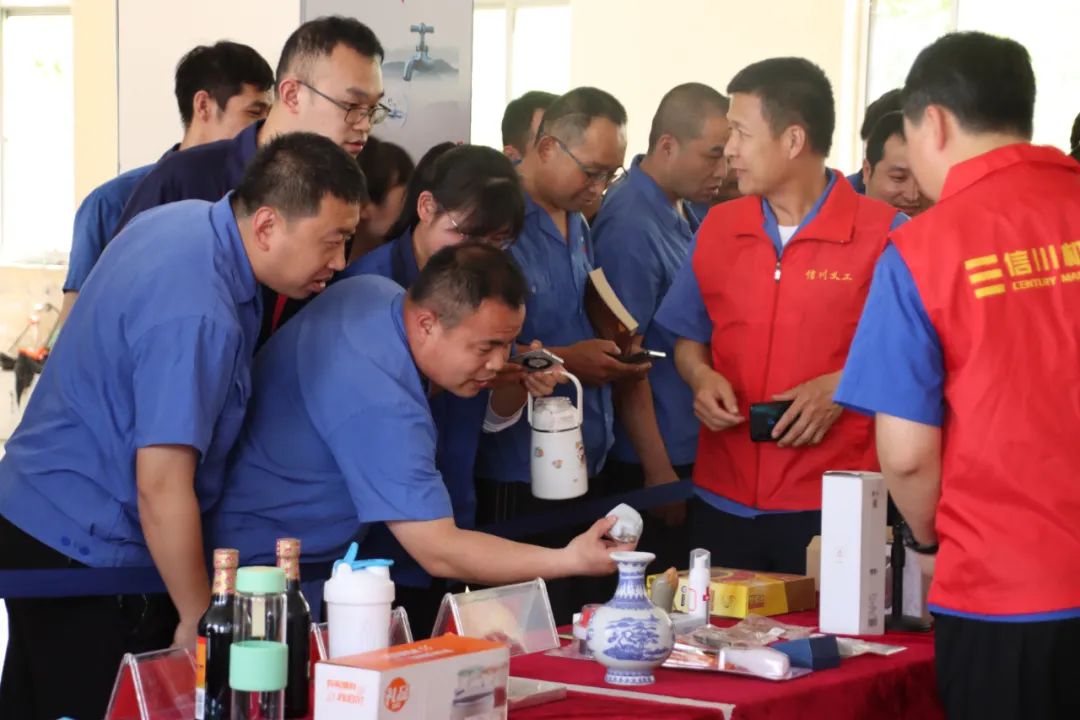 風(fēng)雨十五載 聚力筑未來(lái) | 信川機(jī)械舉辦慶十五周年“斷舍離”義賣會(huì)！